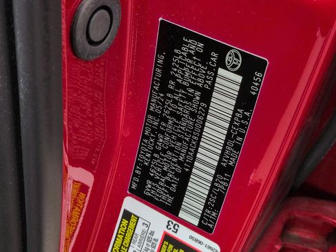 Used 2025 Toyota Camry XSE FWD image 32