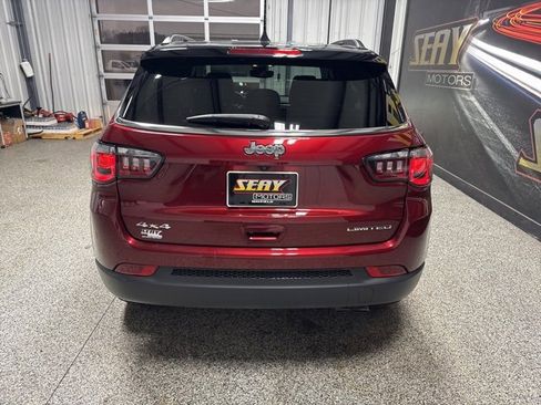 Used 2022 Jeep Compass Limited image 20