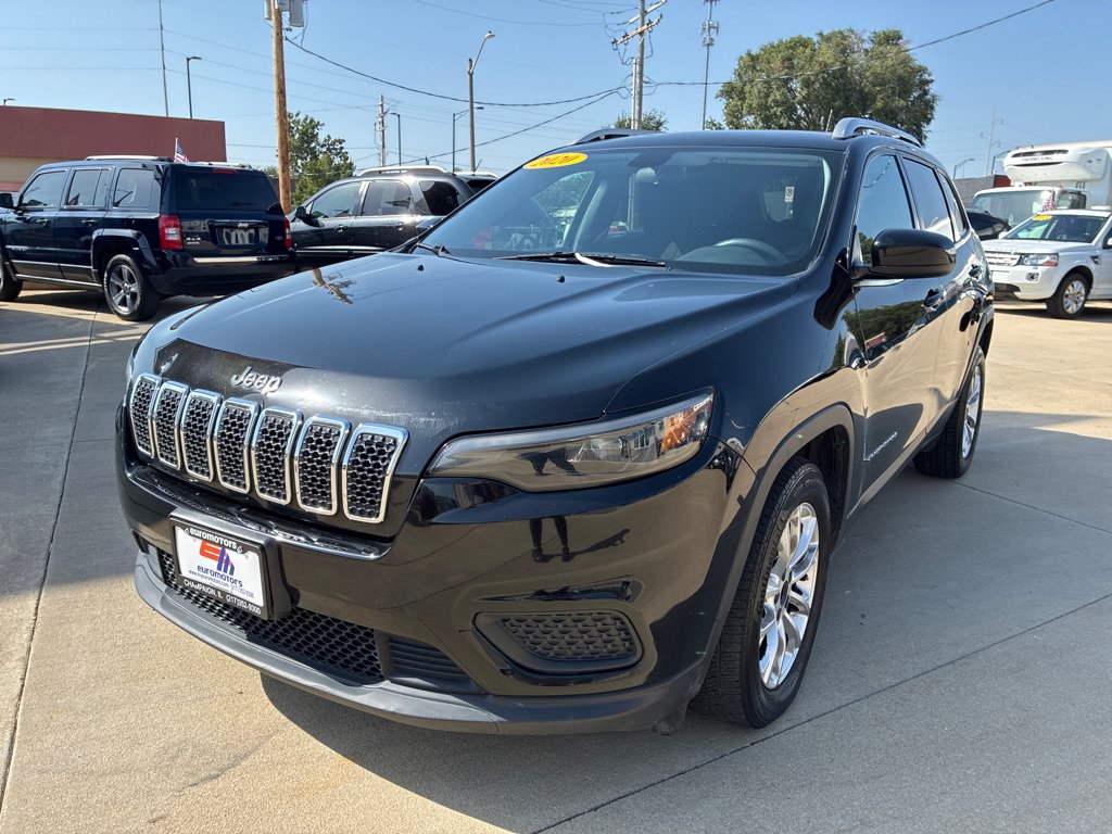 Used 2020 Jeep Cherokee Latitude w/ Mobile Office Group FWD image 1