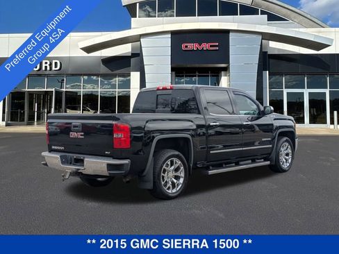 Used 2015 GMC Sierra 1500 SLT w/ SLT Crew Cab Value Package image 4