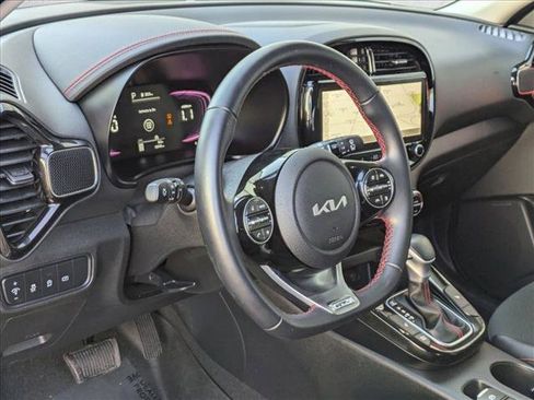 Used 2023 Kia Soul GT-Line w/ GT-Line Technology Package image 10