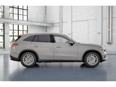New 2026 Mercedes-Benz GLC 300 4MATIC image 2