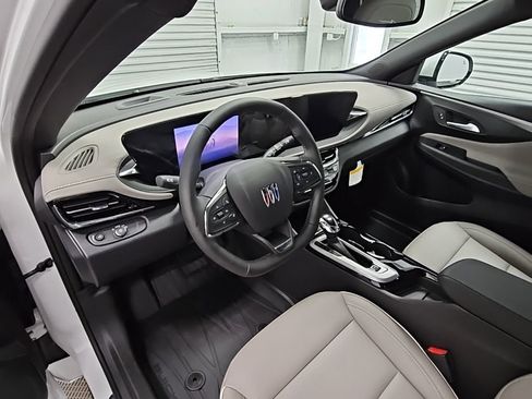 New 2026 Buick Envista Avenir image 11