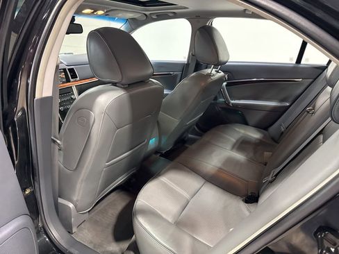 Used 2010 Lincoln MKZ AWD image 33