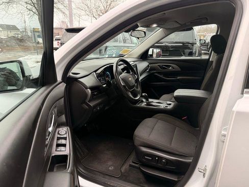 Certified 2019 Chevrolet Traverse LT image 26