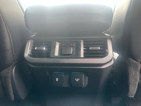Used 2024 Ford F150 Platinum w/ FX4 Off-Road Package AWD/4WD image 16