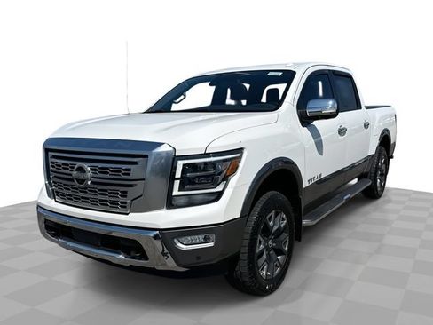 Used 2021 Nissan Titan Platinum Reserve w/ Moonroof Package AWD/4WD image 1