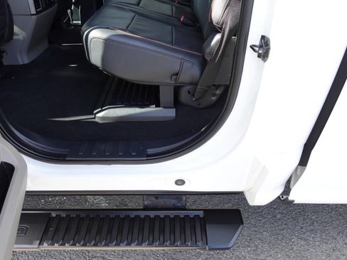 Used 2022 Ford F250 XLT image 21