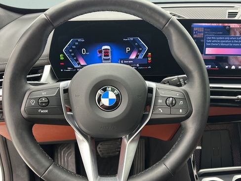 Used 2026 BMW X1 xDrive28i AWD/4WD image 16