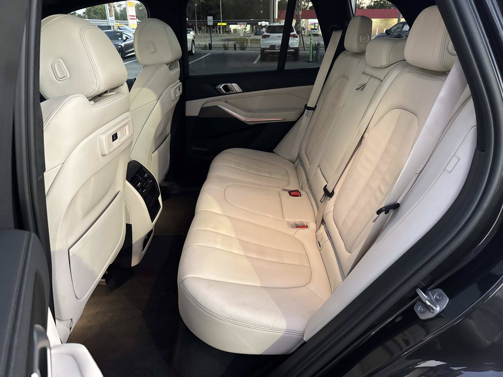 Used 2022 BMW X5 sDrive40i RWD image 14
