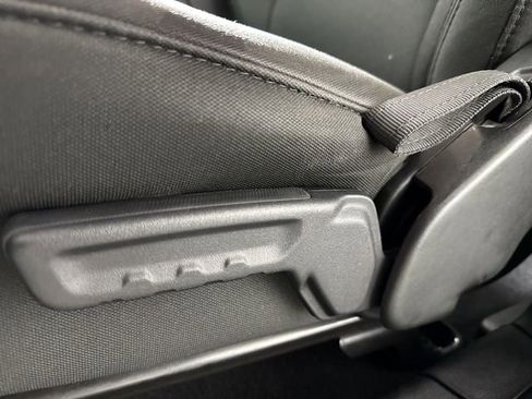 Used 2021 Jeep Wrangler Unlimited Sahara image 19