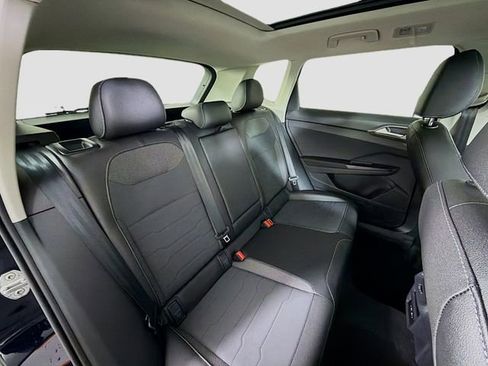 New 2026 Volkswagen Taos SE FWD image 26