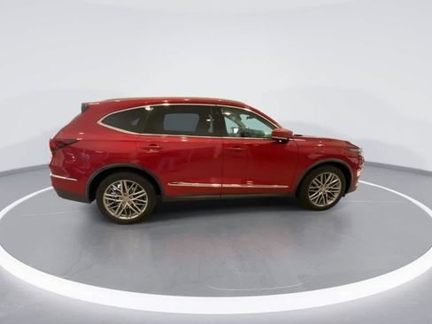 Used 2022 Acura MDX SH-AWD w/ Advance Package image 9