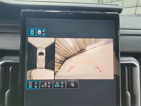 New 2026 GMC Acadia Elevation image 29