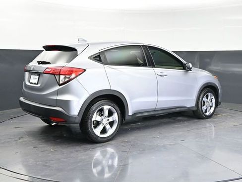 Used 2022 Honda HR-V LX image 5
