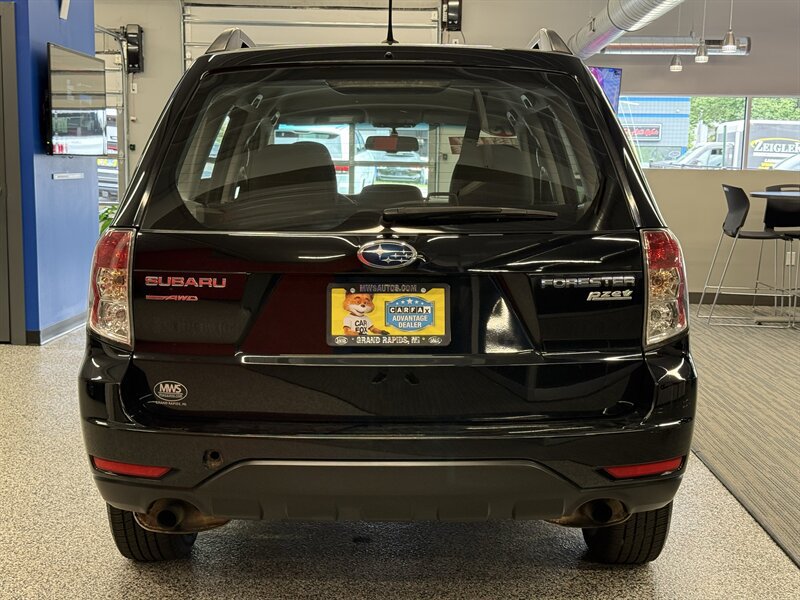 Used 2013 Subaru Forester 2.5X w/ Alloy Wheel Pkg AWD/4WD image 5