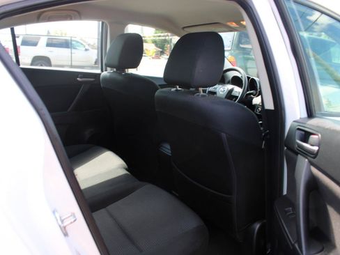 Used 2013 MAZDA MAZDA3 i Sport FWD image 15