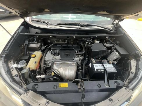 Used 2013 Toyota RAV4 XLE FWD image 44