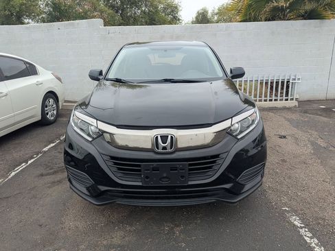 Used 2020 Honda HR-V LX image 3