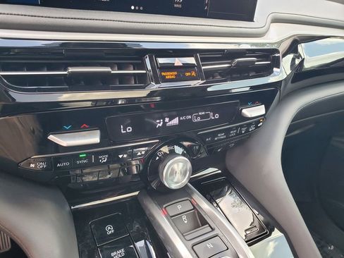 Used 2026 Acura MDX FWD w/ Technology Package image 33