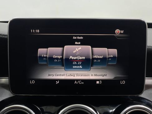Used 2017 Mercedes-Benz C 300 4MATIC Coupe image 23