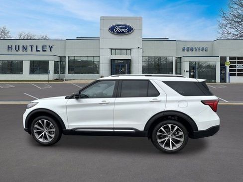 Used 2025 Ford Explorer Platinum w/ Ultimate Package AWD/4WD image 6