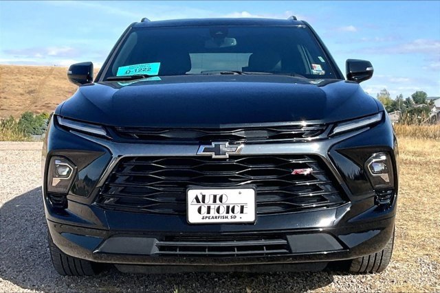 Used 2025 Chevrolet Blazer RS AWD/4WD image 2