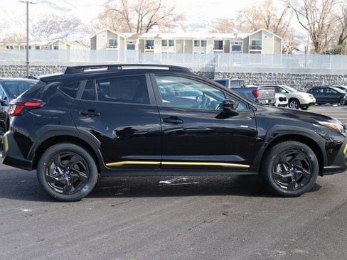 Used 2025 Subaru Crosstrek 2.5i Sport w/ Crosstrek Mirror Package AWD/4WD image 2