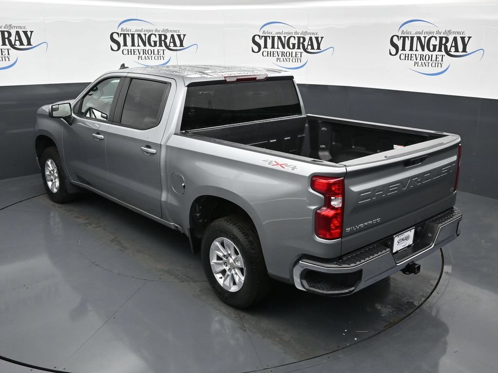 Used 2025 Chevrolet Silverado 1500 LT AWD/4WD image 22