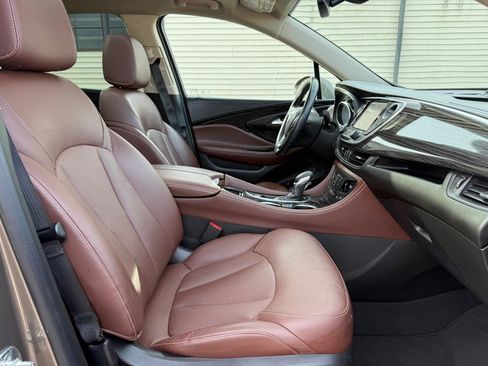 Used 2017 Buick Envision Essence image 10