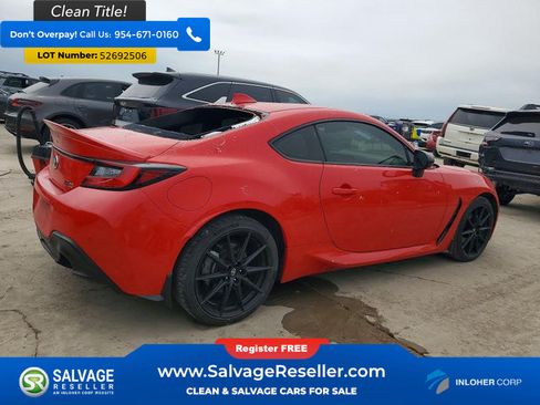 Used 2023 Toyota GR86 Premium RWD image 4