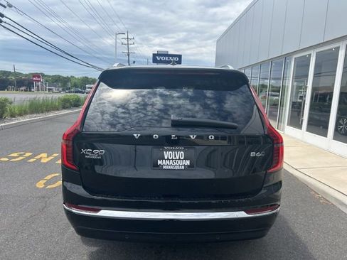 Certified 2025 Volvo XC90 B6 Plus AWD/4WD image 4