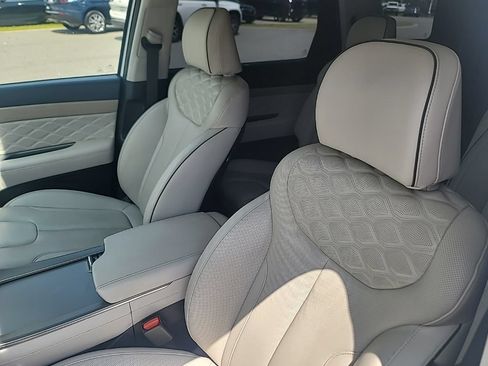 Used 2022 Hyundai Palisade Calligraphy FWD image 13