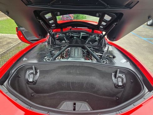 Used 2026 Chevrolet Corvette Stingray Coupe w/ 1LT RWD image 23