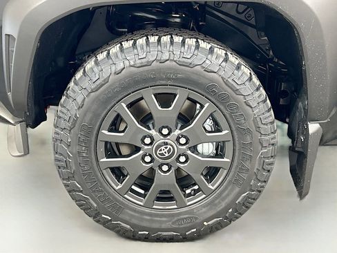 New 2026 Toyota 4Runner SR5 RWD image 8
