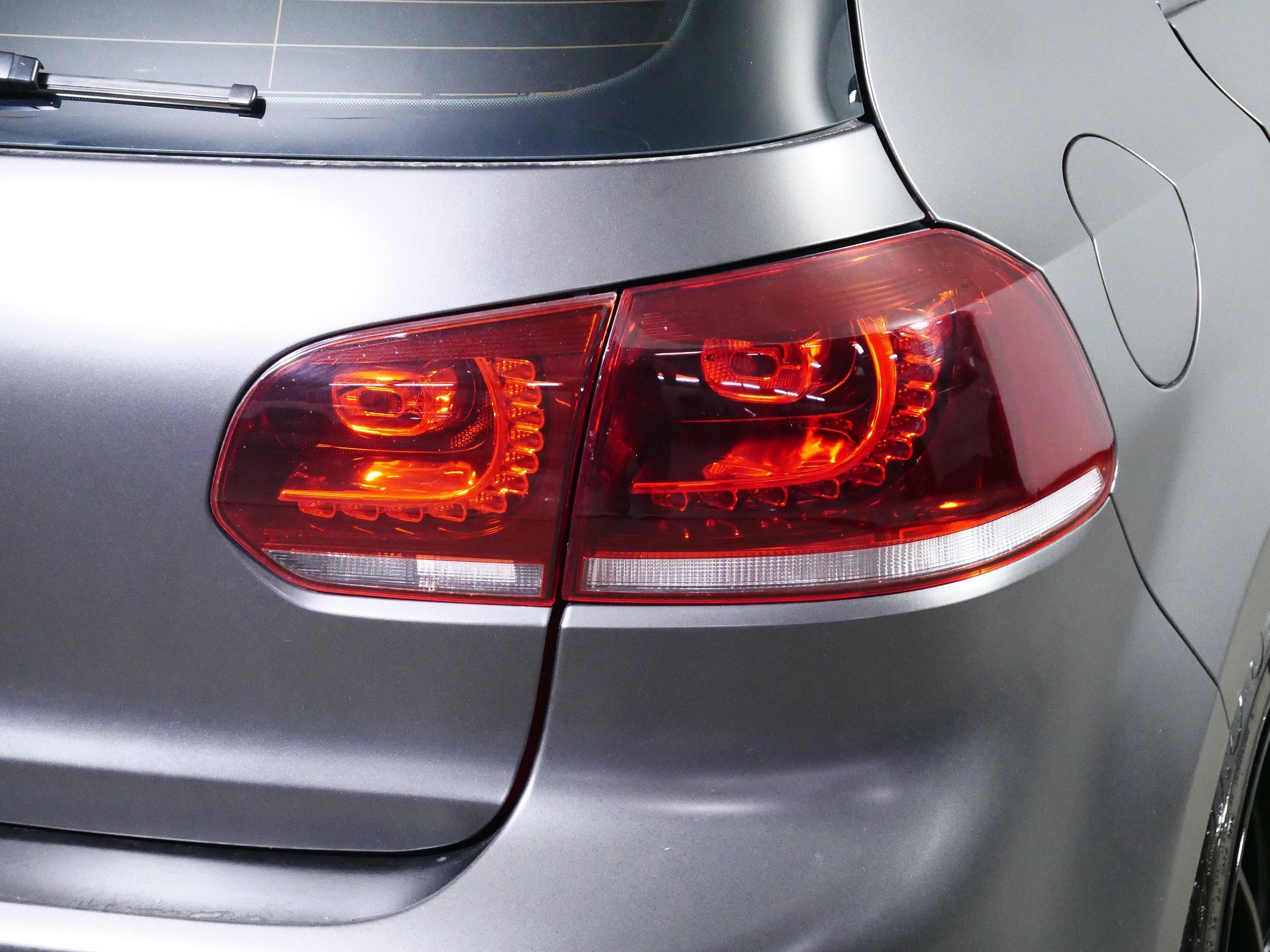 Used 2013 Volkswagen Golf R 4-Door AWD/4WD image 17