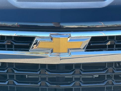 Used 2024 Chevrolet Silverado 1500 LT image 44