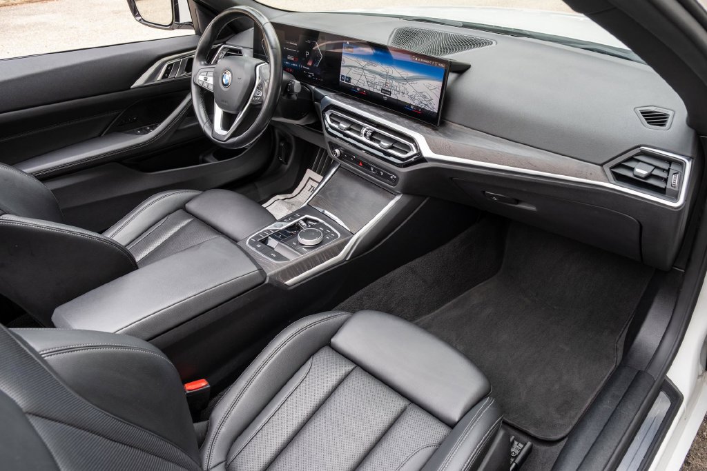 Used 2024 BMW 430i Convertible RWD image 30