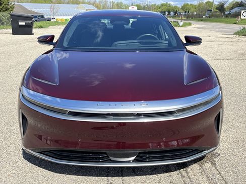 Used 2024 Lucid Air Touring AWD/4WD image 12