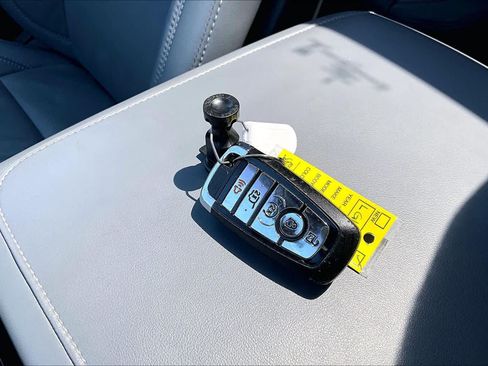 Used 2020 Lincoln Aviator Reserve w/ Equipment Group 201A RWD image 15