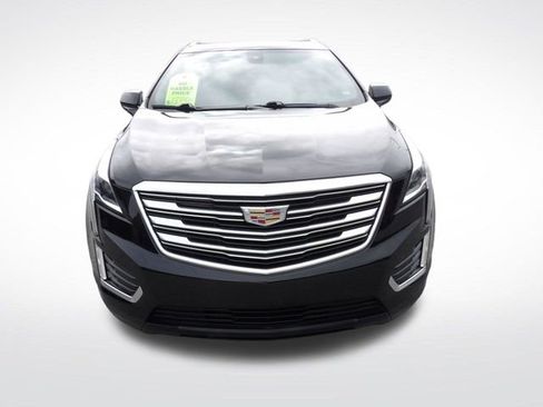 Used 2019 Cadillac XT5 Premium Luxury FWD image 2