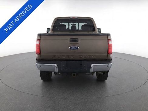 Used 2016 Ford F250 Lariat w/ Lariat Ultimate Package AWD/4WD image 3