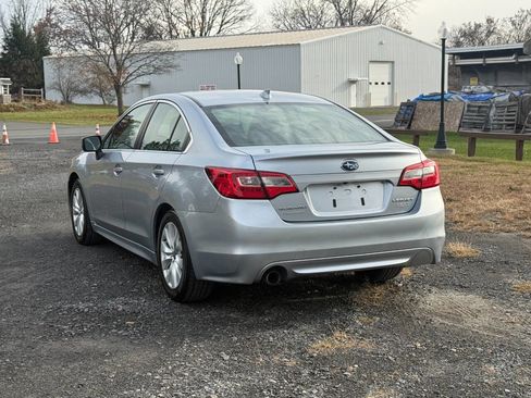 Used 2017 Subaru Legacy 2.5i Premium image 7