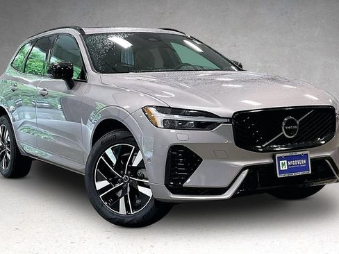 New 2026 Volvo XC60 T8 Plus w/ Climate Package AWD/4WD image 2