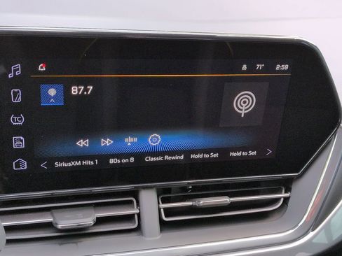 New 2026 Chevrolet Trax ACTIV w/ Sunroof Package image 16