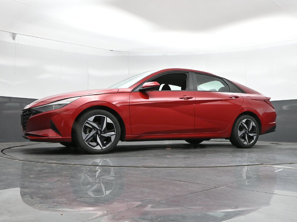 Used 2023 Hyundai Elantra SEL w/ Convenience Package FWD image 38