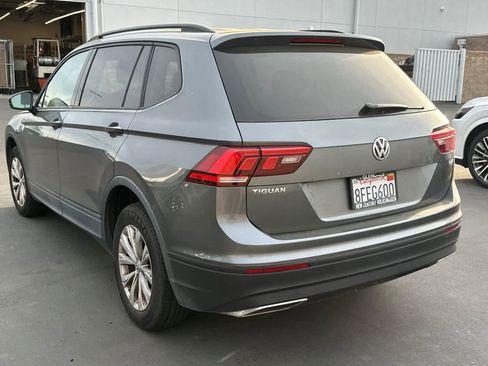 Used 2018 Volkswagen Tiguan S image 4