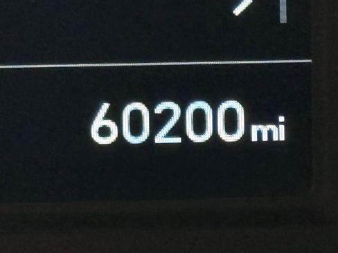 Used 2018 Hyundai Kona SEL w/ SEL Tech Package 02 image 3