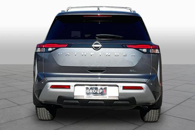 Certified 2025 Nissan Pathfinder SL FWD image 5