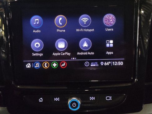 Used 2020 Chevrolet Traverse LT image 25